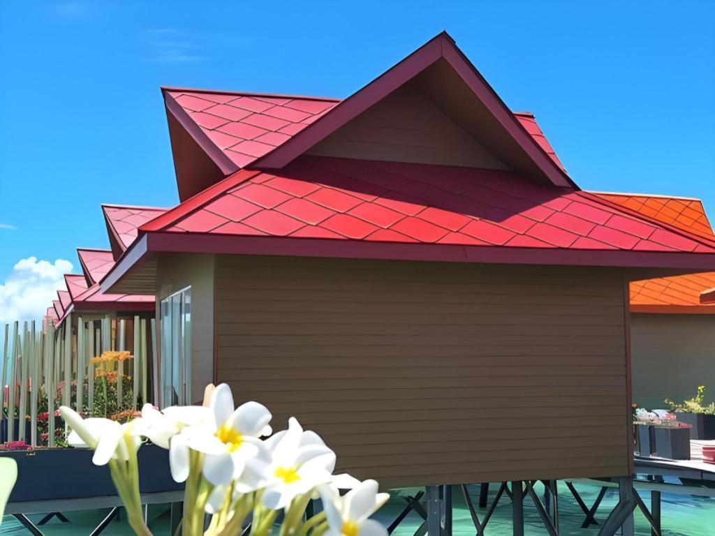 Sand Bay Resort Semporna Extérieur photo