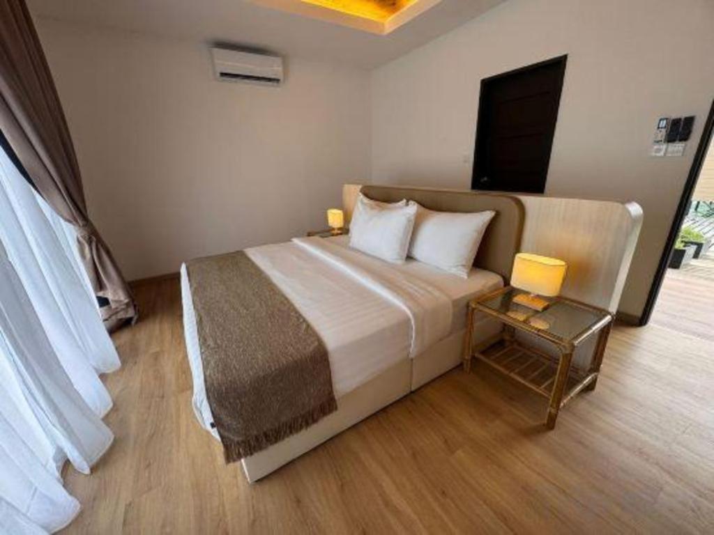 Sand Bay Resort Semporna Extérieur photo