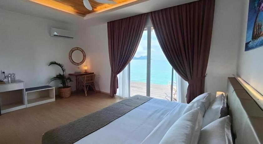 Sand Bay Resort Semporna Extérieur photo
